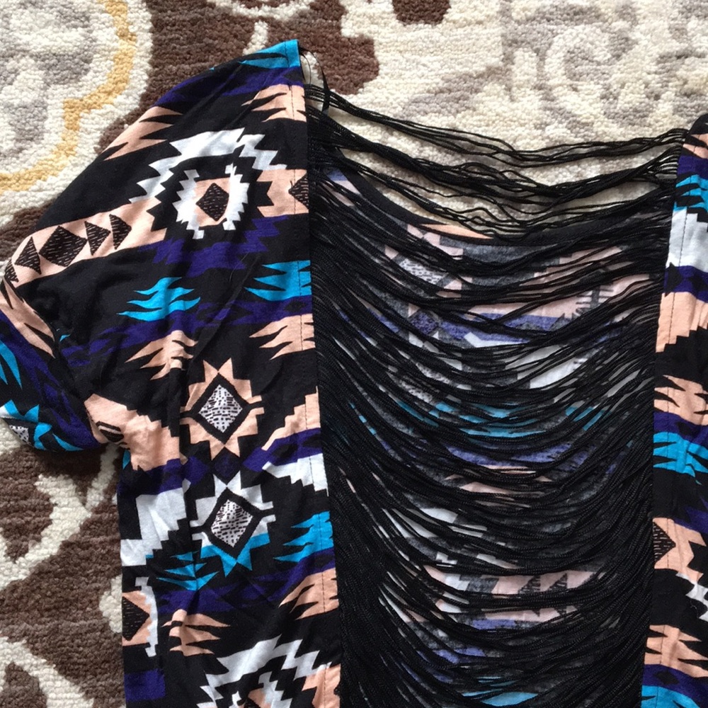 Aztec crop top - Picture 7 of 8